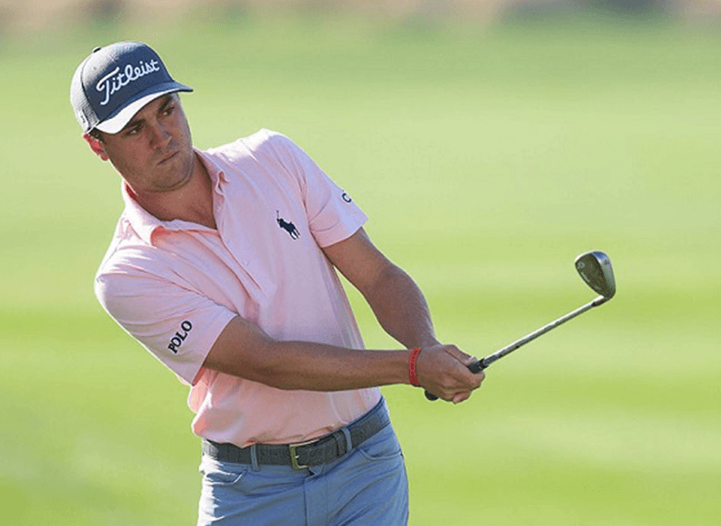 Chinh phục Sân Golf với Phong Cách: Chiếc Áo Polo